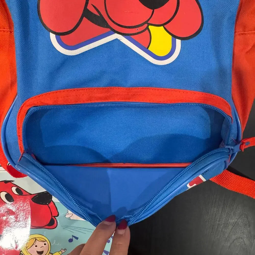 Clifford Backpack Book Set - Picture 6 of 7